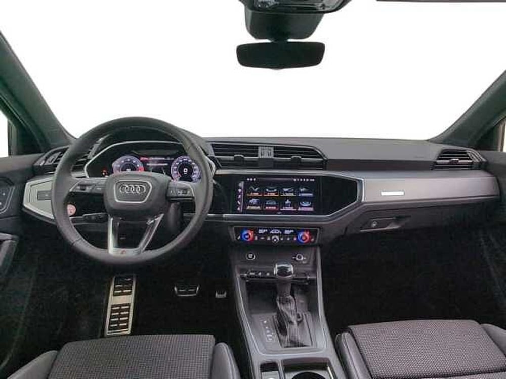 Audi Q3 Sportback usata a Varese (9)