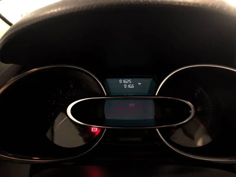 Renault Clio usata a Torino (15)