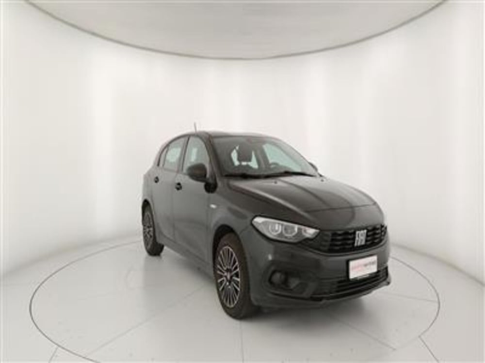 Fiat Tipo usata a Bari (11)