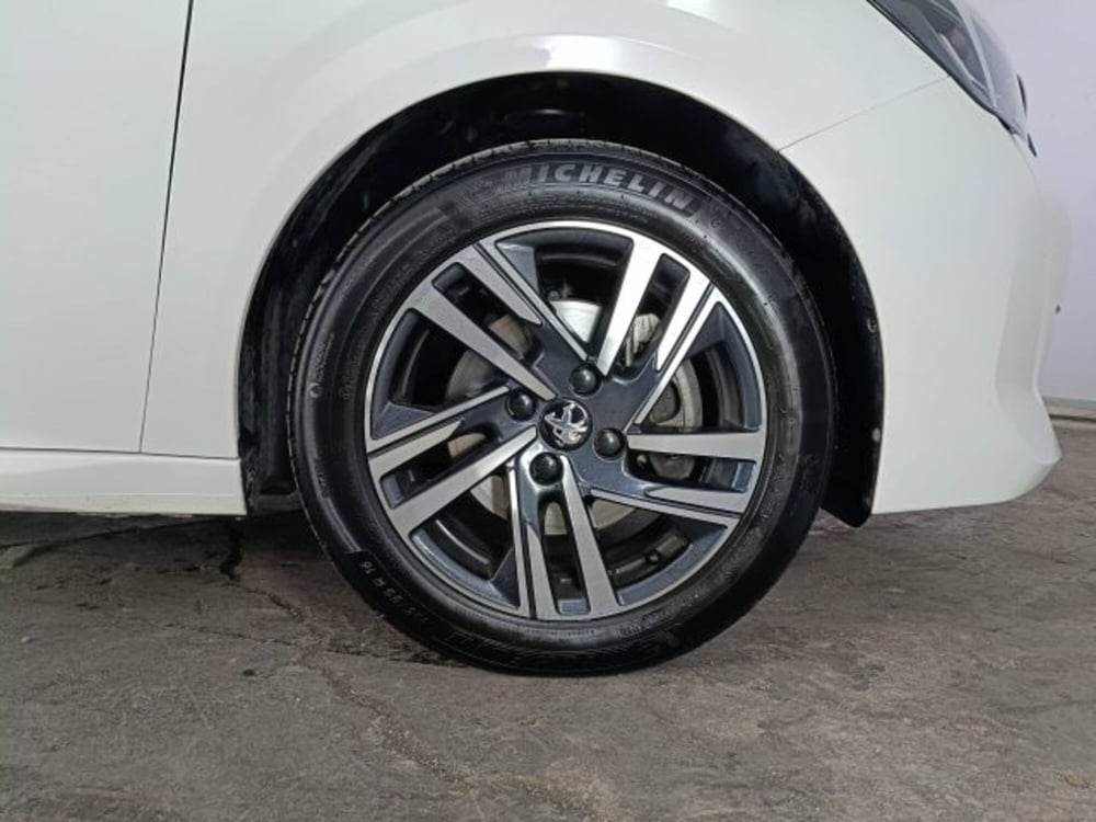 Peugeot 208 usata a Teramo (7)