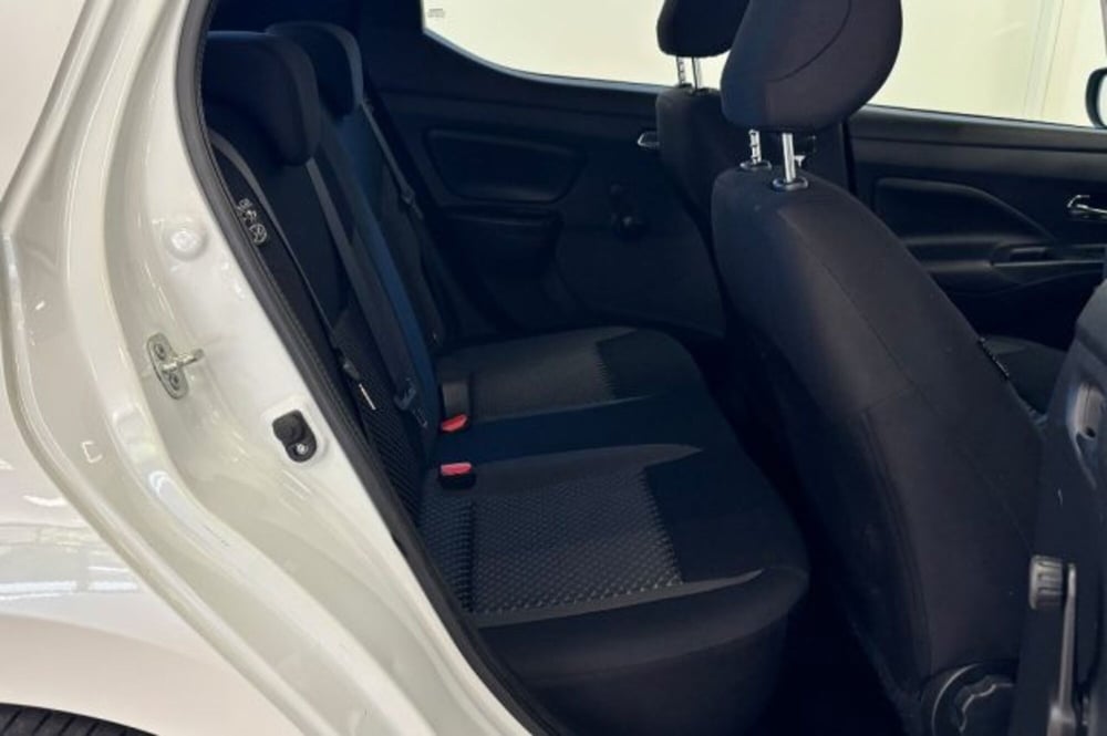 Nissan Micra usata a Latina (10)