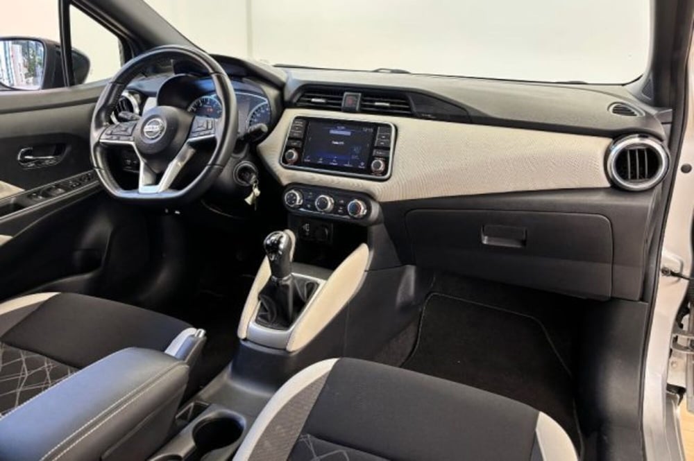 Nissan Micra usata a Latina (9)