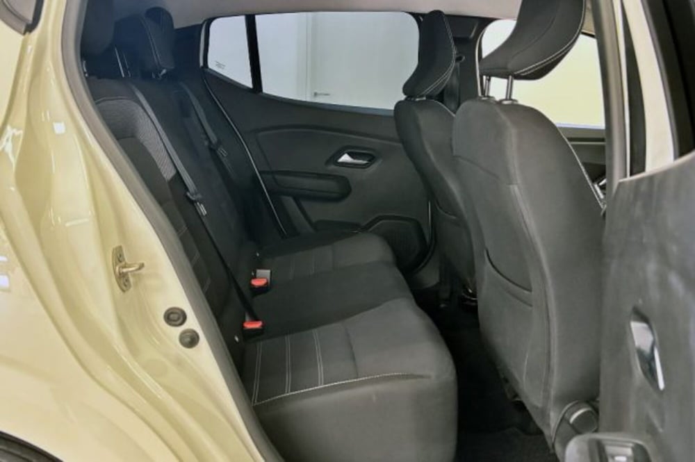 Dacia Sandero usata a Latina (10)