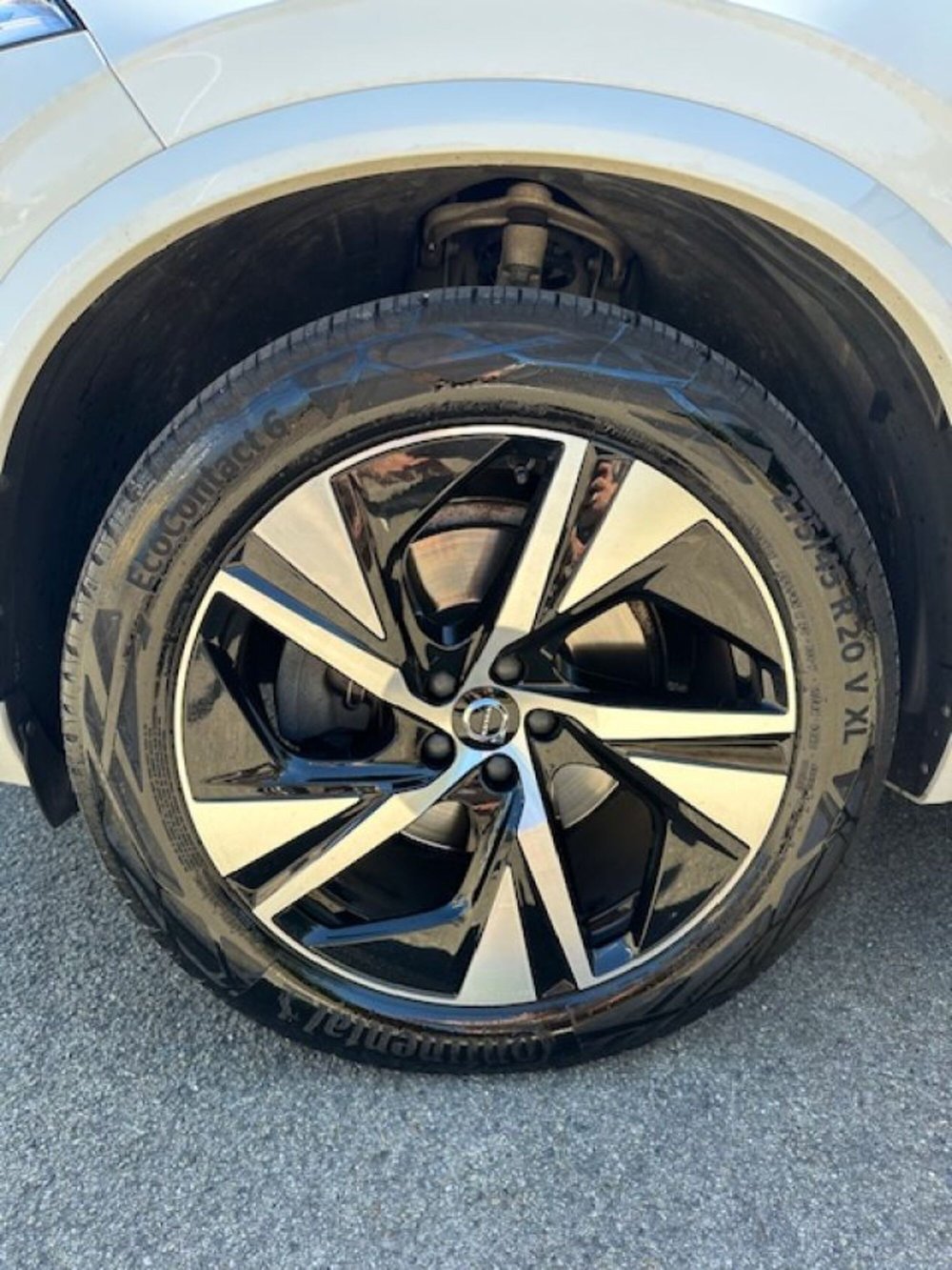 Volvo XC90 usata a Novara (13)