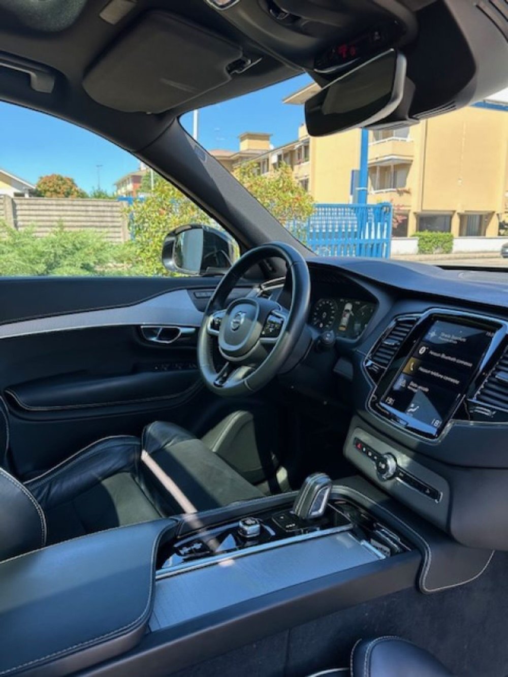 Volvo XC90 usata a Novara (7)