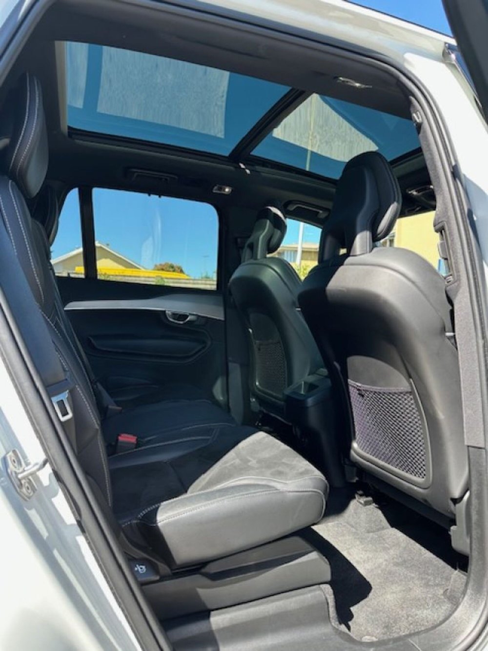 Volvo XC90 usata a Novara (9)