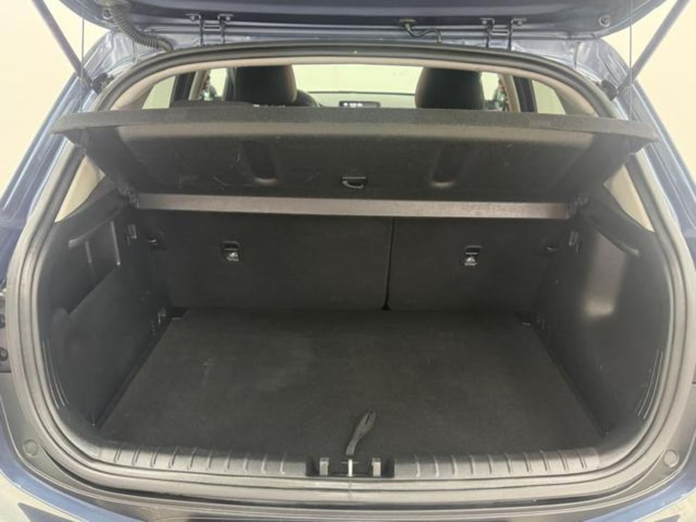Kia Stonic usata a Como (12)
