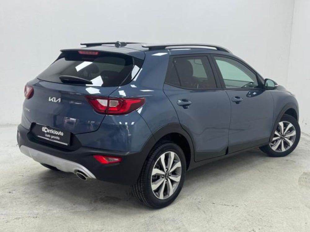 Kia Stonic usata a Como (2)