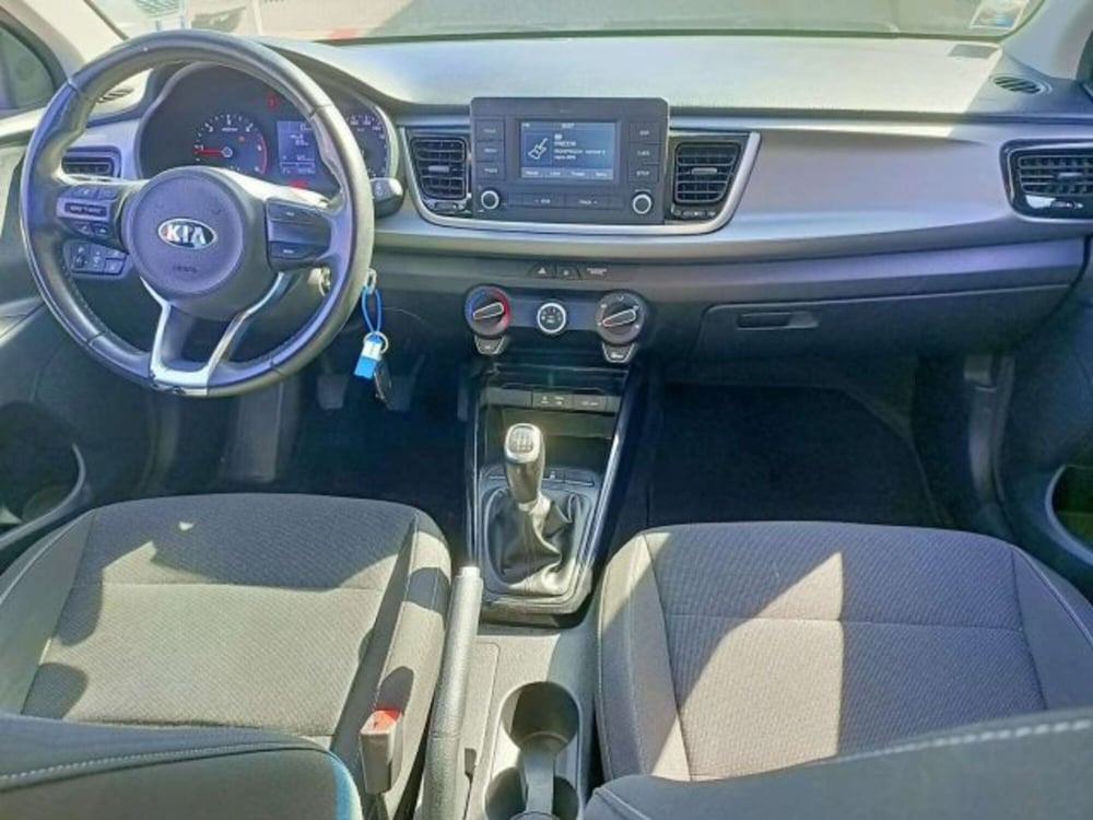 Kia Rio usata a Firenze (15)