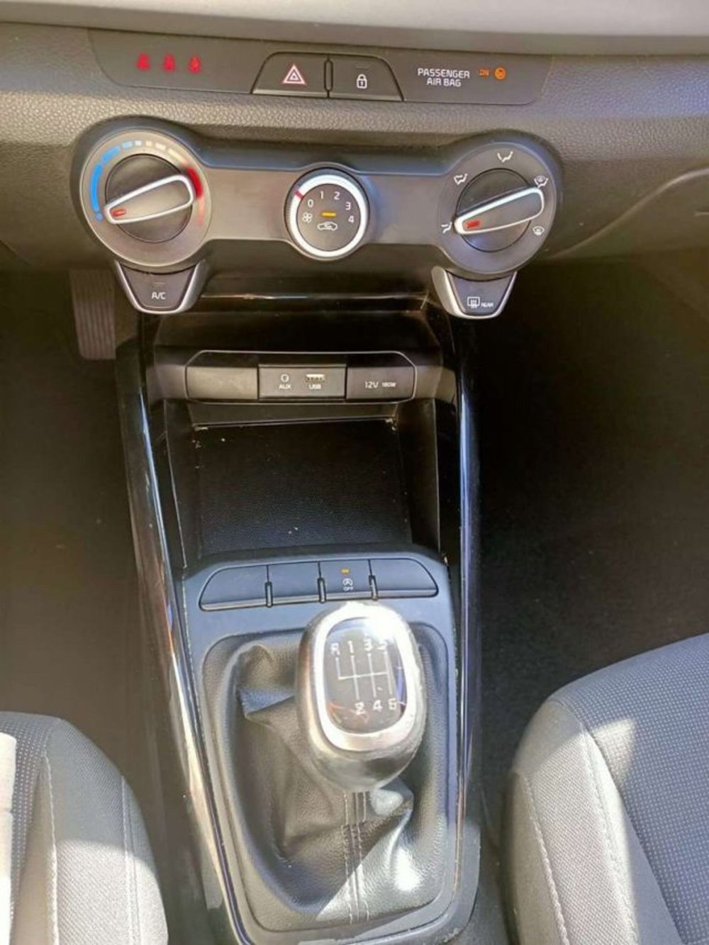 Kia Rio usata a Firenze (9)