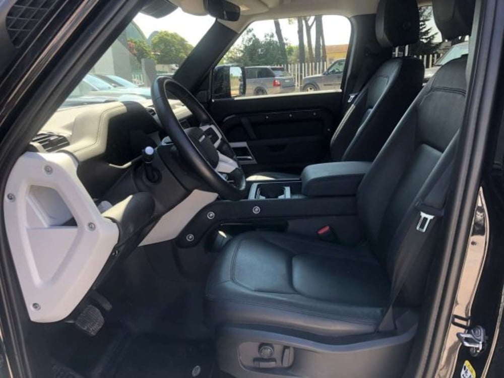 Land Rover Defender usata a Firenze (12)