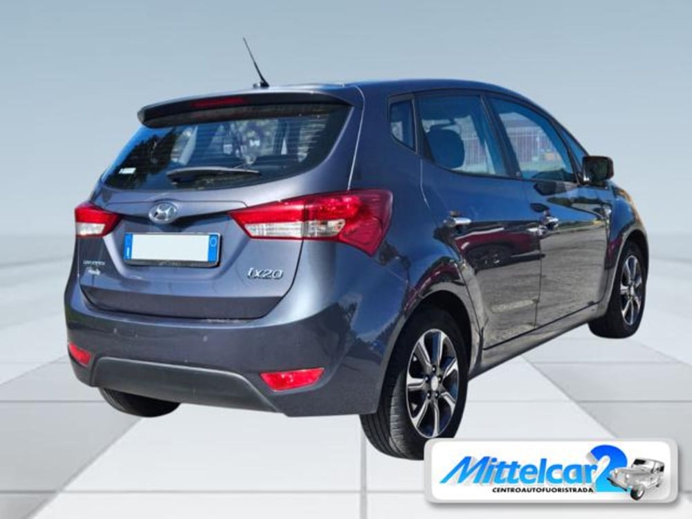 Hyundai ix20 usata a Udine (5)