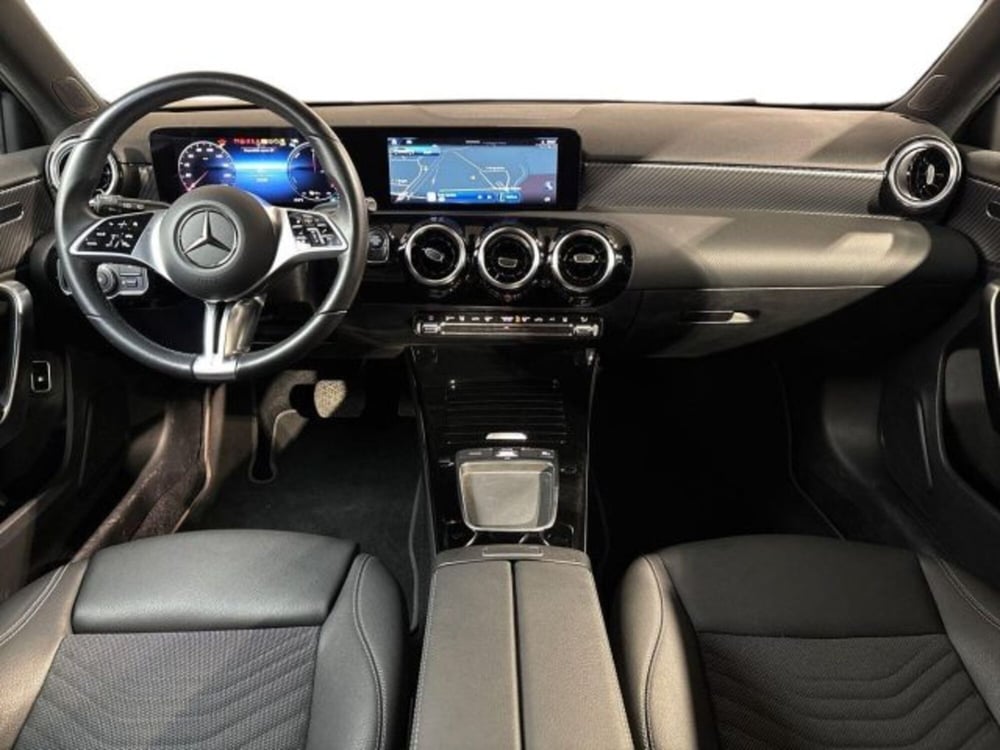 Mercedes-Benz Classe A Sedan usata a Bologna (9)