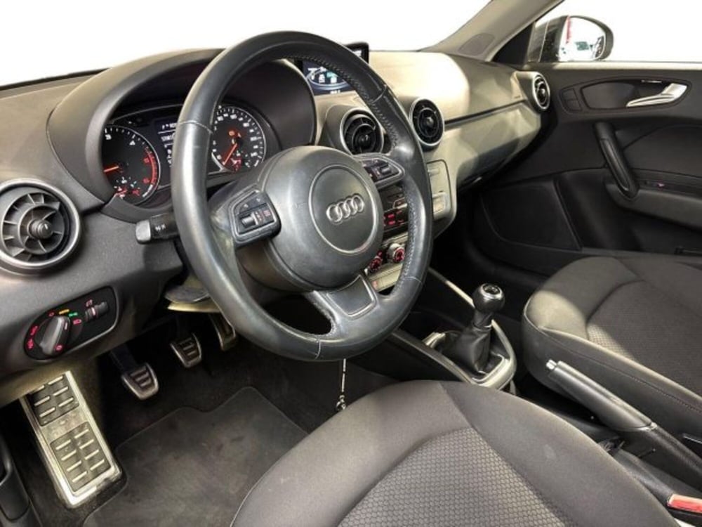 Audi A1 Sportback usata a Bologna (11)