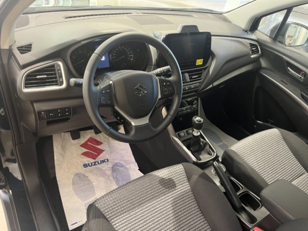 Suzuki S-Cross nuova a Torino (7)