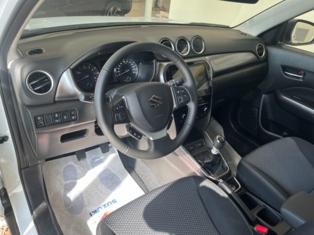 Suzuki Vitara nuova a Torino (8)