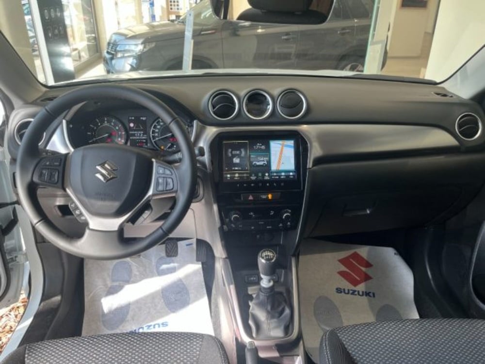 Suzuki Vitara nuova a Torino (9)