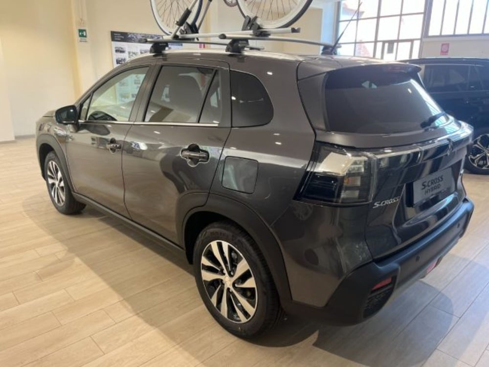 Suzuki S-Cross nuova a Torino (4)