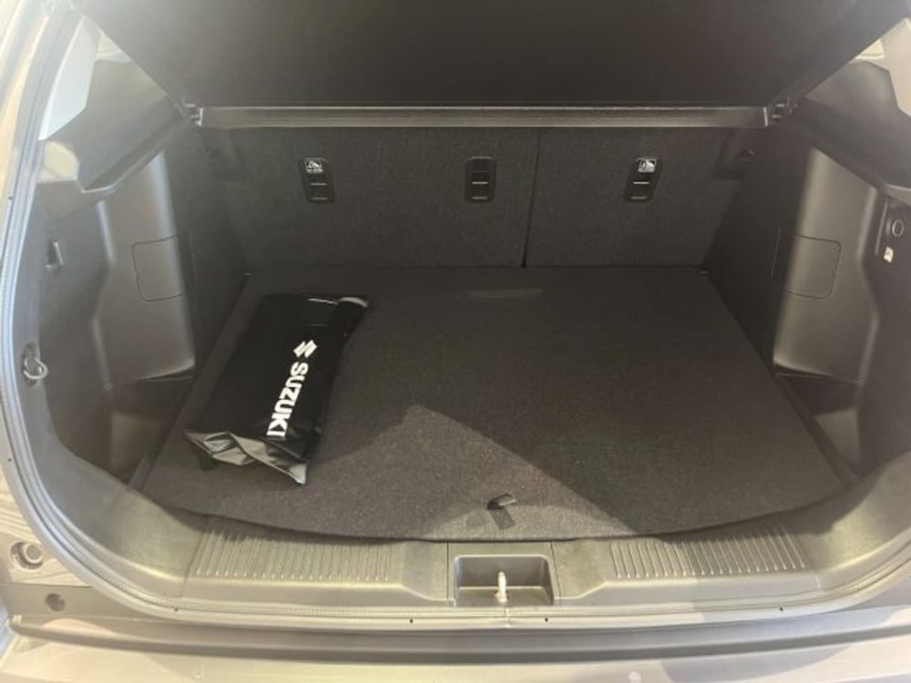 Suzuki S-Cross nuova a Torino (5)