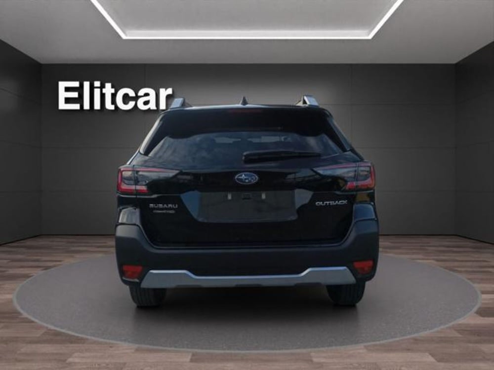 Subaru Outback nuova a Milano (8)