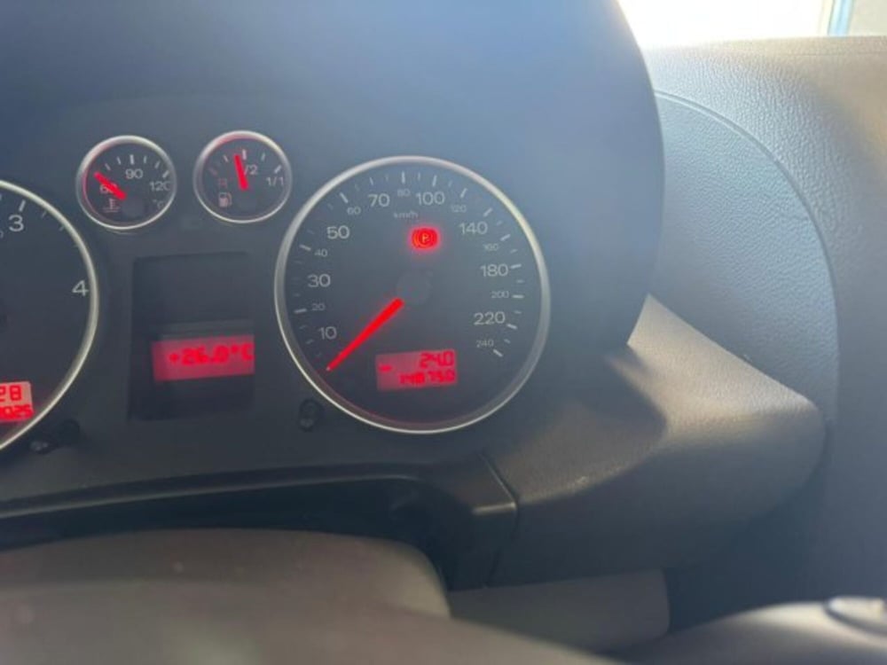 Audi A2 usata a Macerata (10)