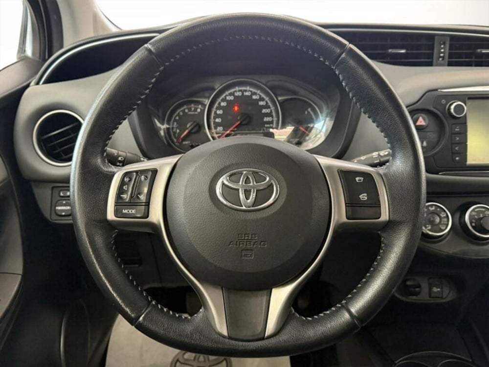 Toyota Yaris usata a Monza e Brianza (7)