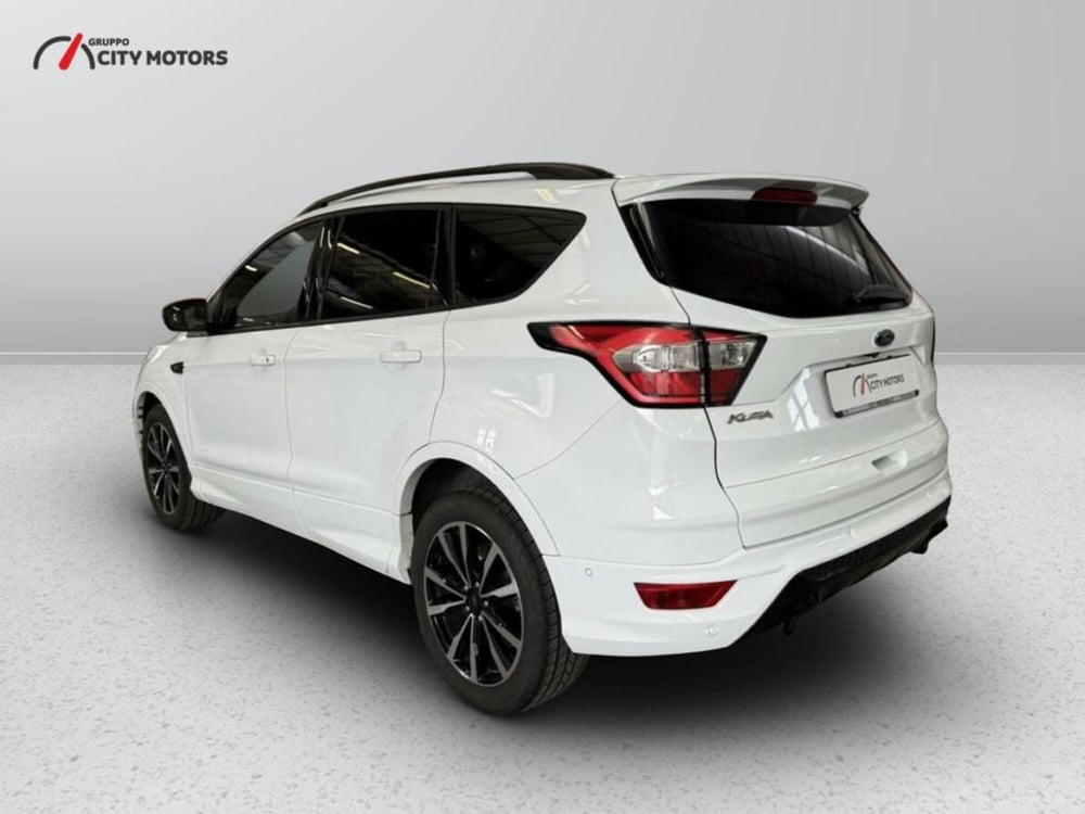 Ford Kuga usata a Monza e Brianza (4)