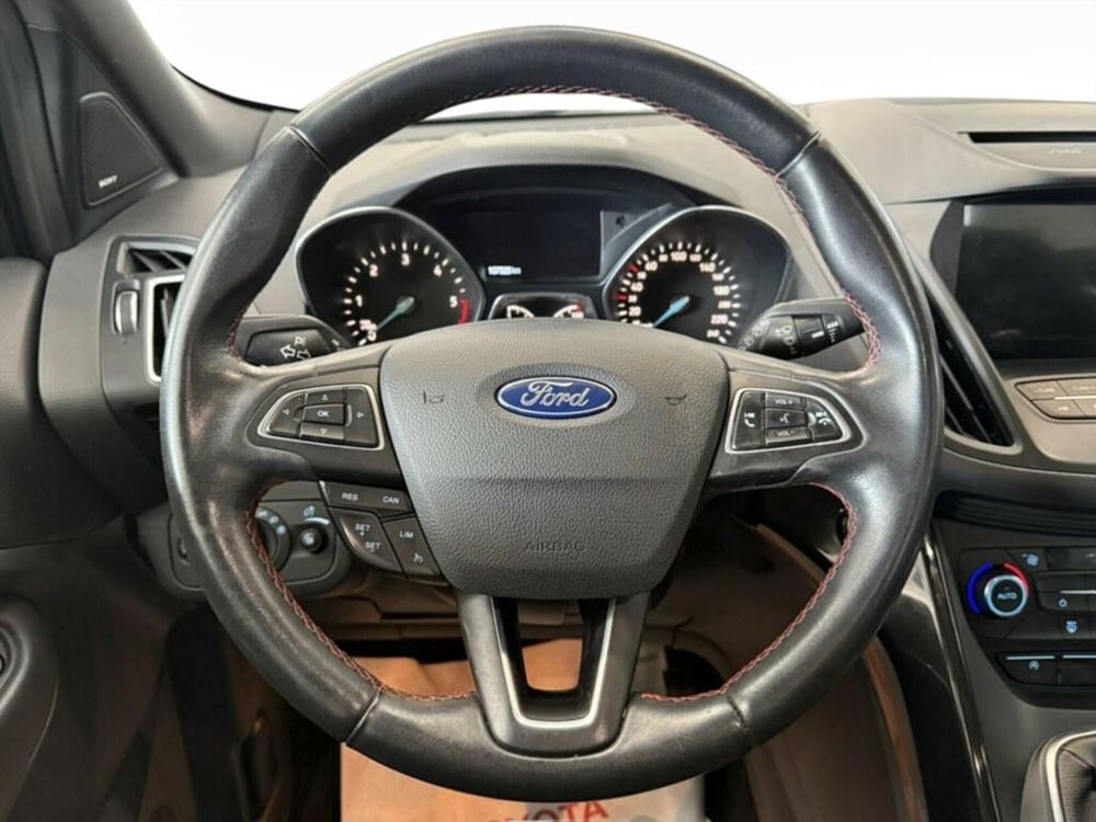 Ford Kuga usata a Monza e Brianza (7)