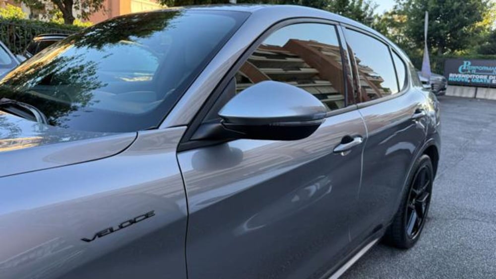 Alfa Romeo Stelvio usata a Roma (3)