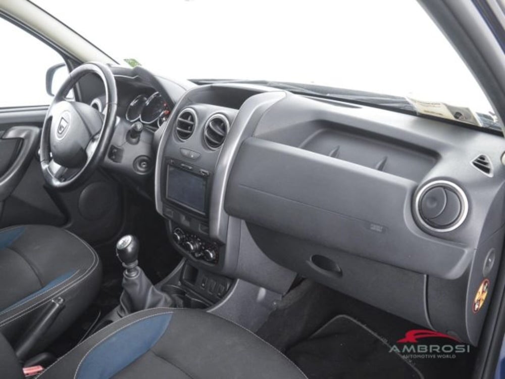 Dacia Duster usata a Perugia (12)