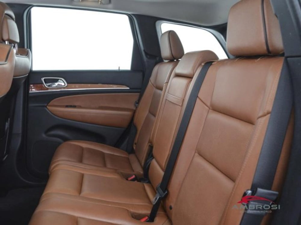 Jeep Grand Cherokee usata a Perugia (10)