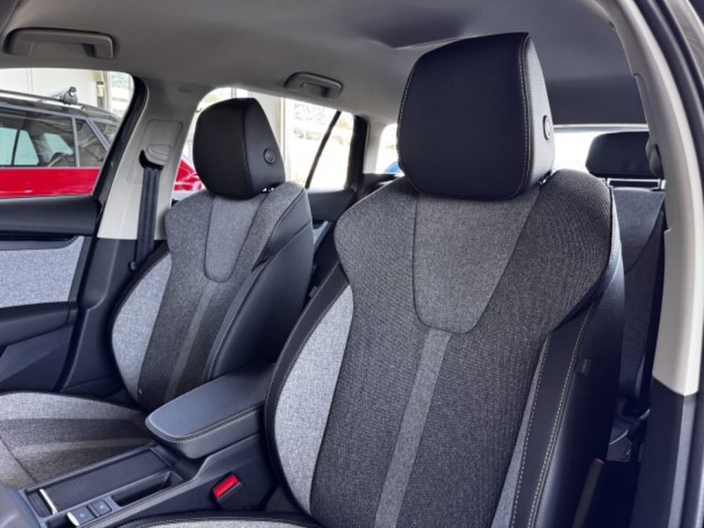 Skoda Octavia Station Wagon nuova a Vicenza (8)