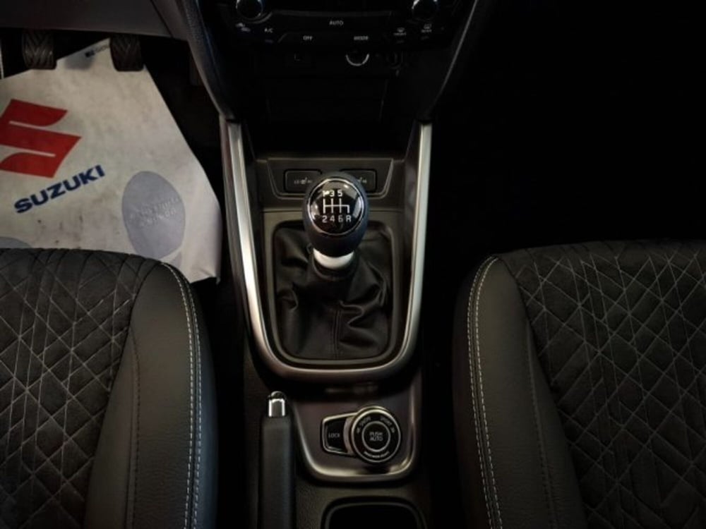 Suzuki Vitara nuova a Reggio Emilia (11)