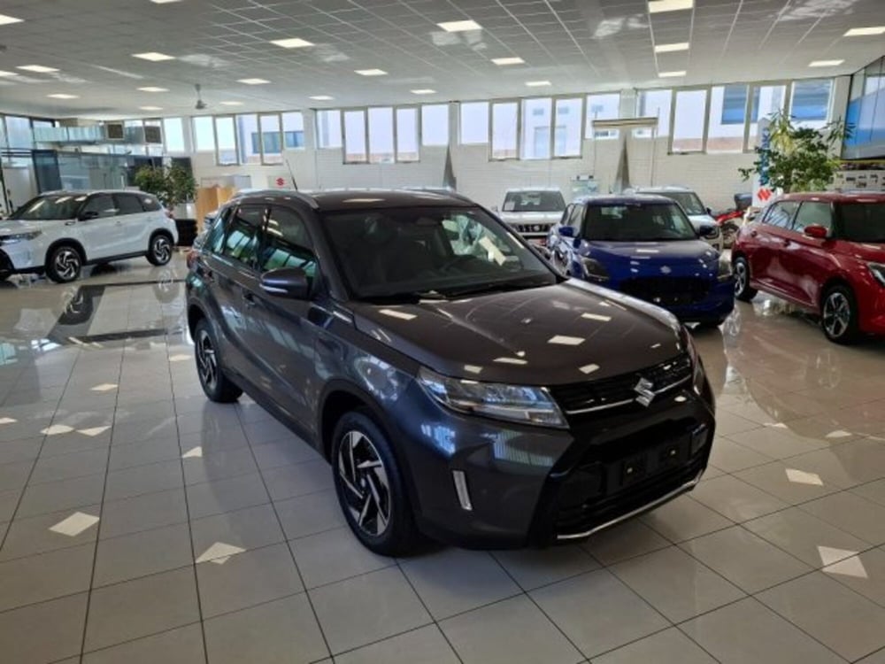 Suzuki Vitara nuova a Reggio Emilia (7)