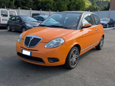 Lancia Ypsilon 1.2 Oro Giallo del 2007 usata a Caspoggio