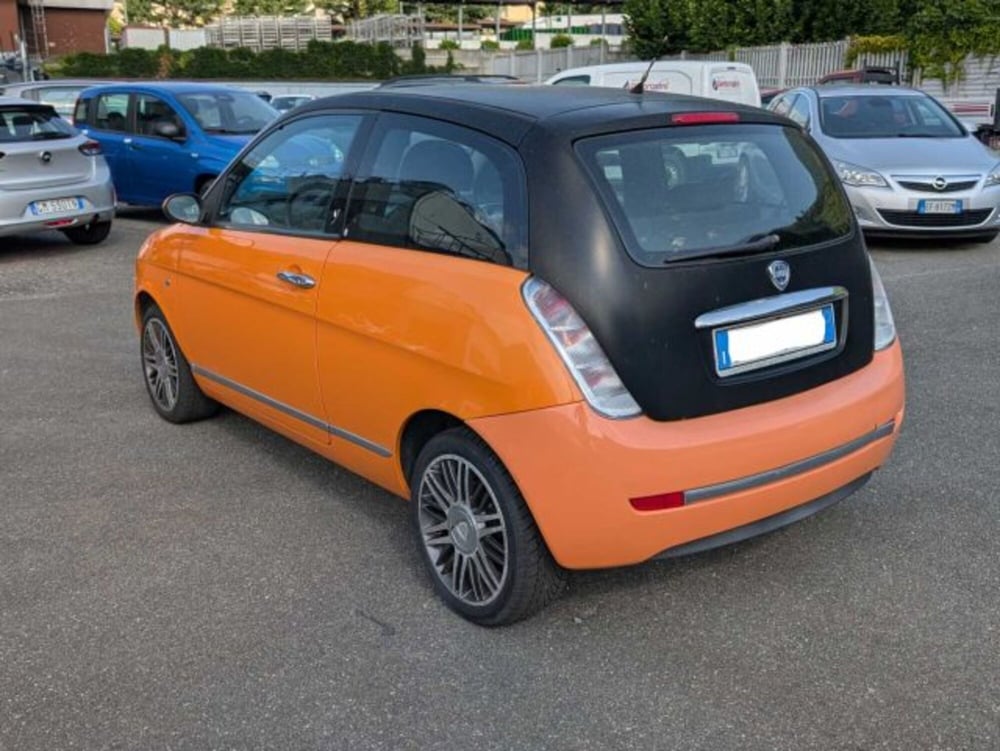 Lancia Ypsilon usata a Sondrio (3)