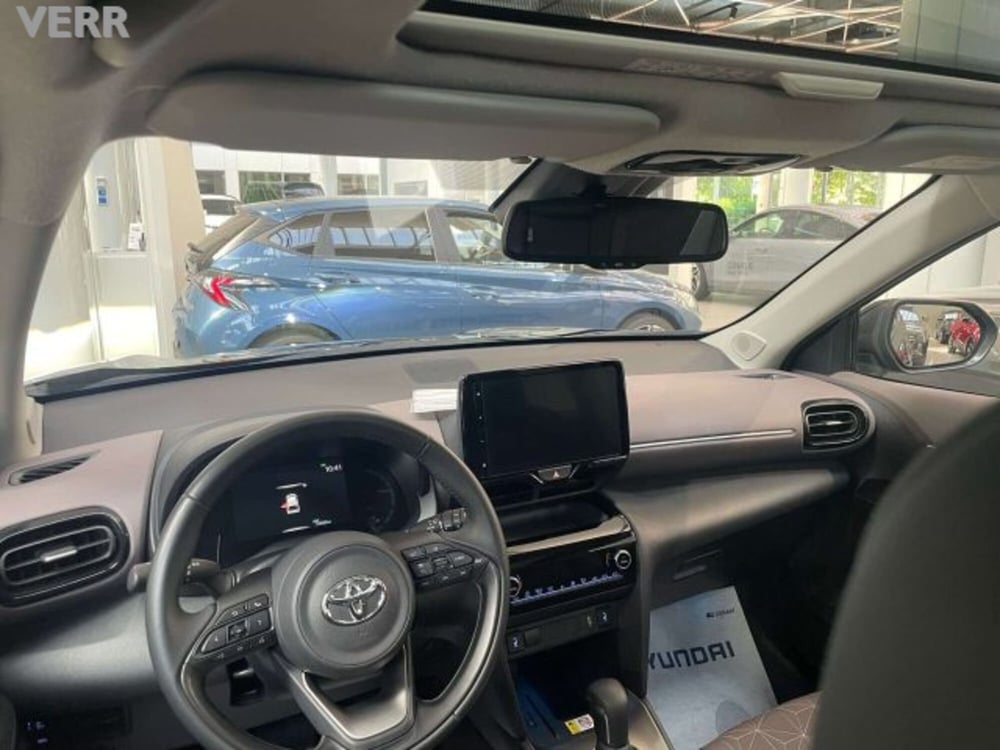 Toyota Yaris Cross usata a Milano (9)