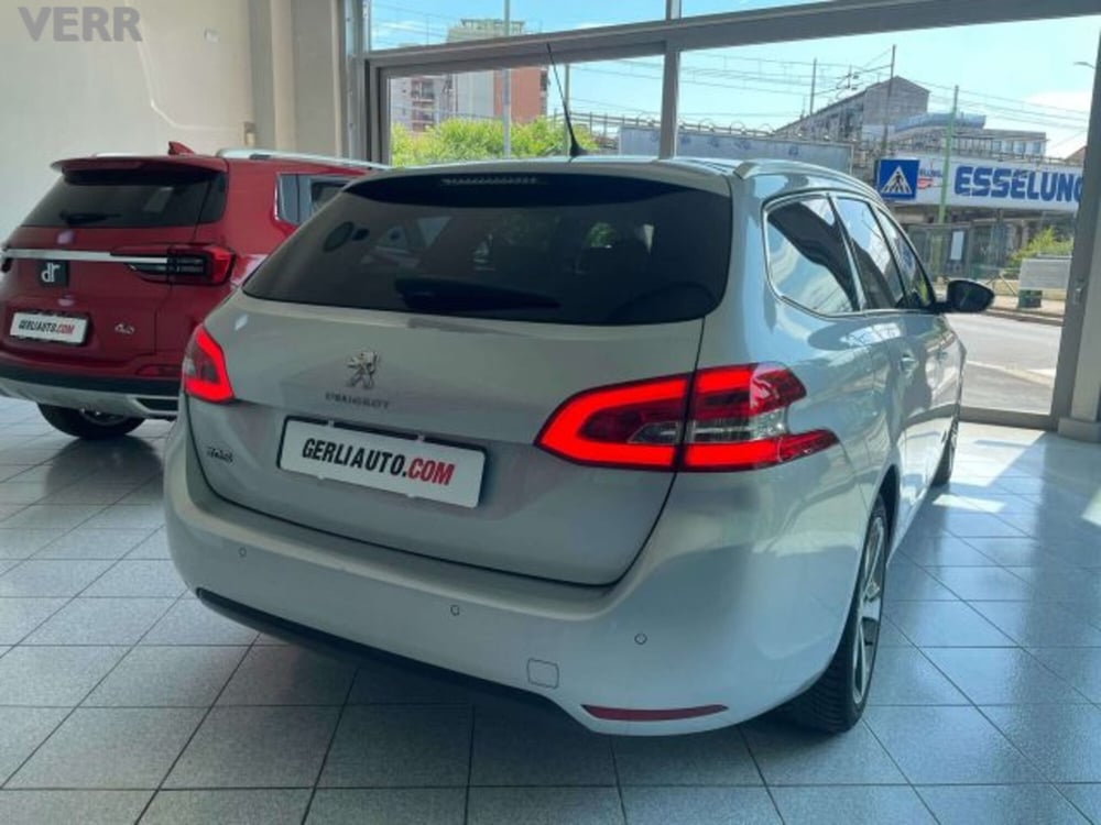 Peugeot 308 SW usata a Milano (10)