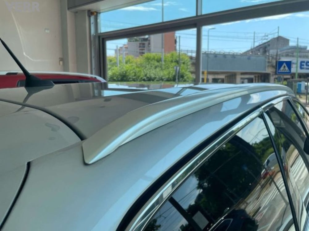 Peugeot 308 SW usata a Milano (8)