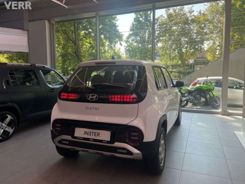 Hyundai Inster nuova a Milano (4)