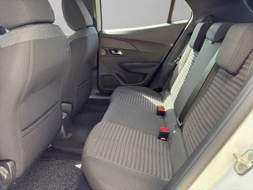 Peugeot 2008 nuova a Vibo Valentia (16)