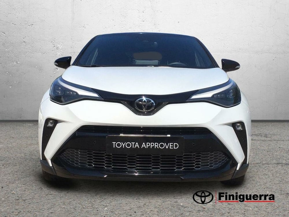 Toyota Toyota C-HR usata a Lecco (3)