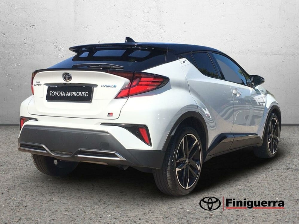 Toyota Toyota C-HR usata a Lecco (5)