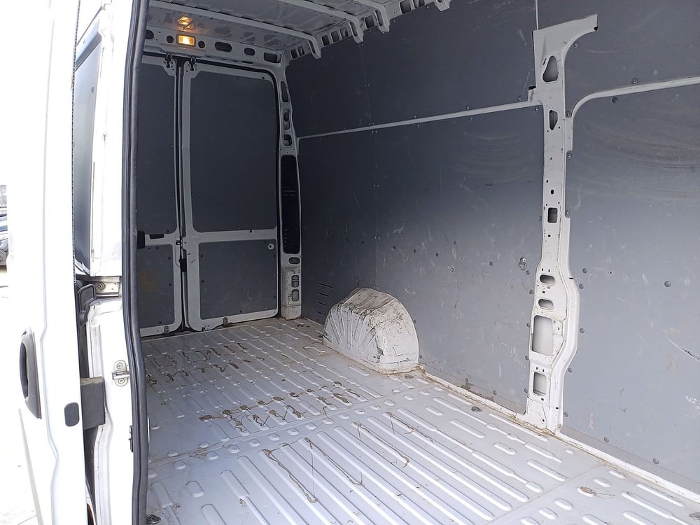Fiat Ducato Furgone usata  (14)
