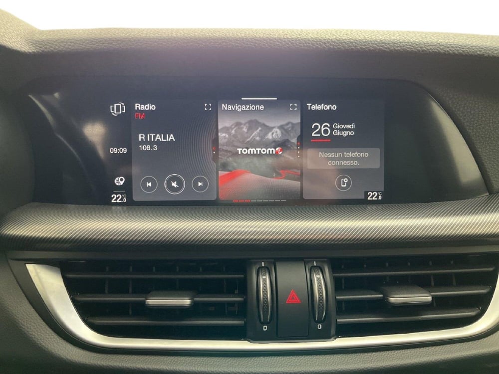 Alfa Romeo Stelvio usata a Torino (12)