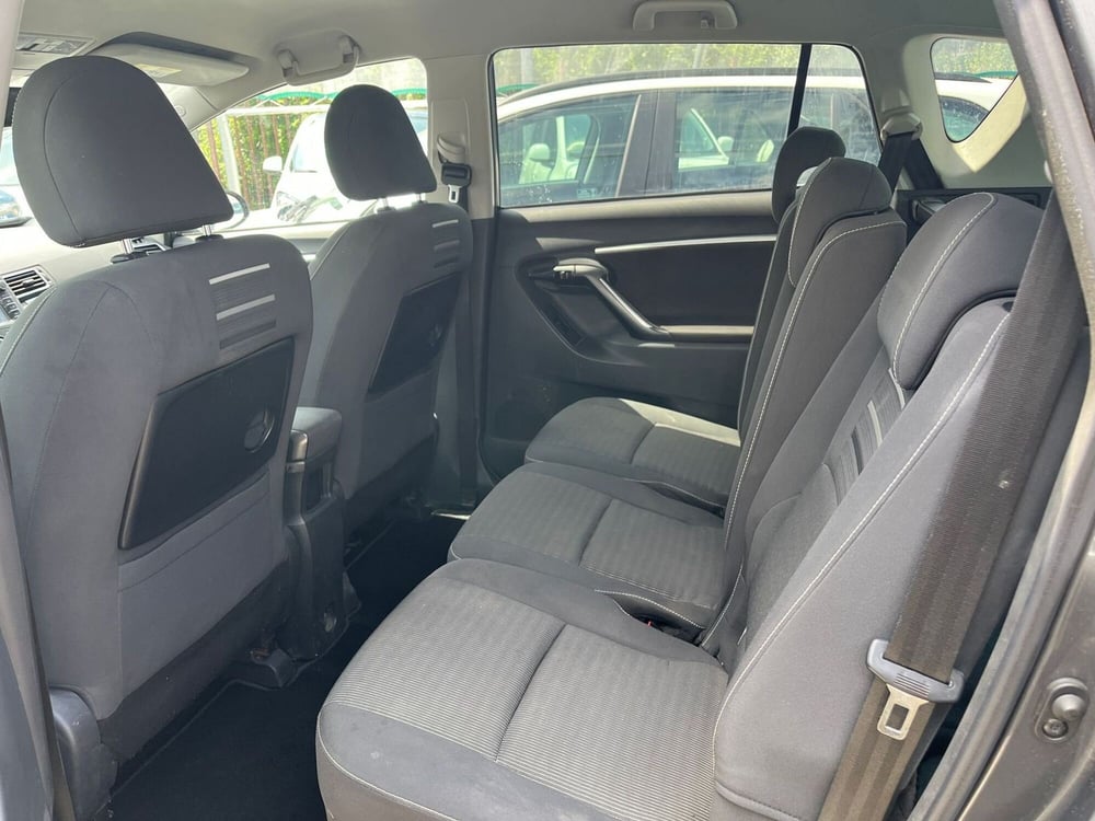 Toyota Verso usata a Milano (13)