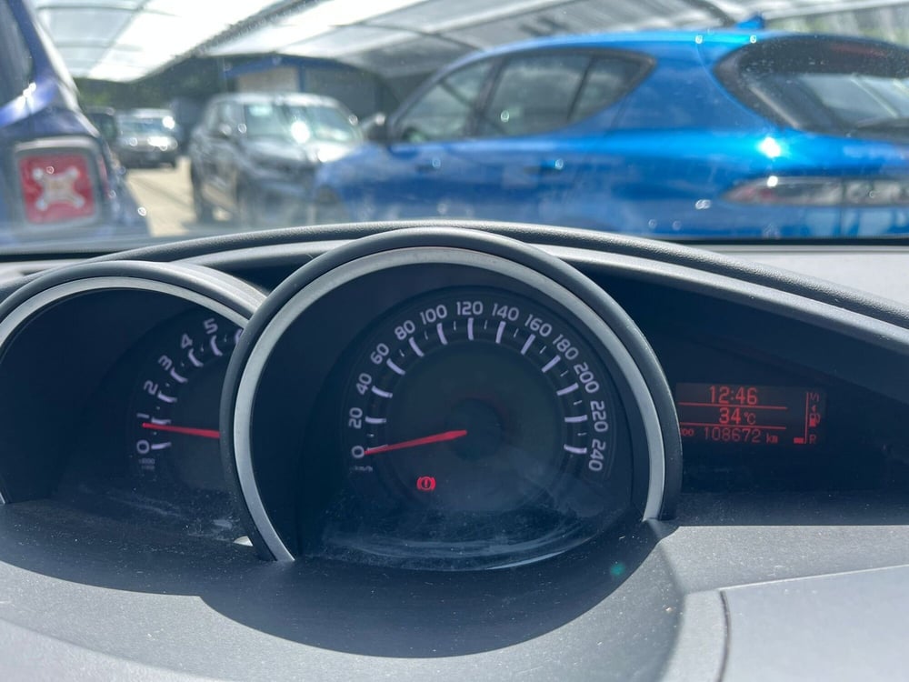 Toyota Verso usata a Milano (20)