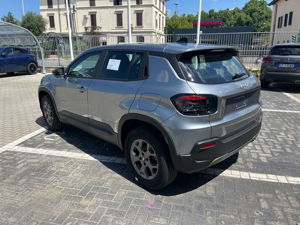 Jeep Avenger nuova a Milano (6)