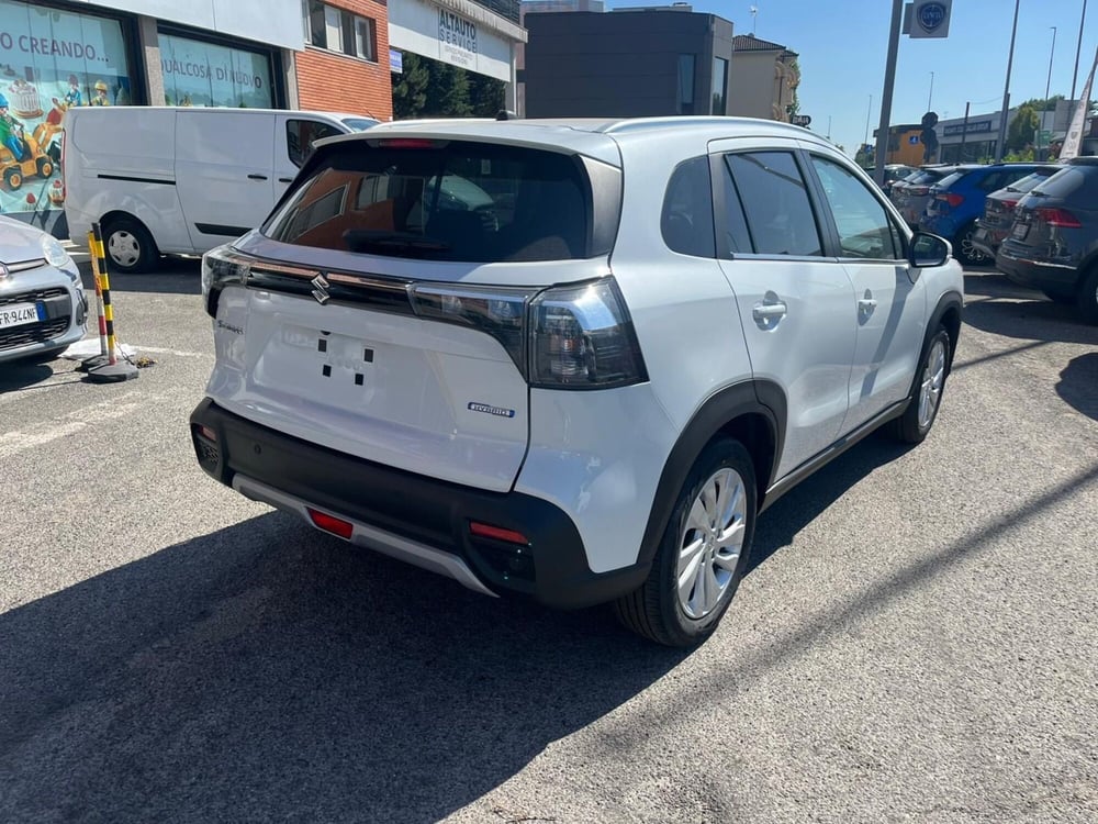 Suzuki S-Cross nuova a Milano (7)