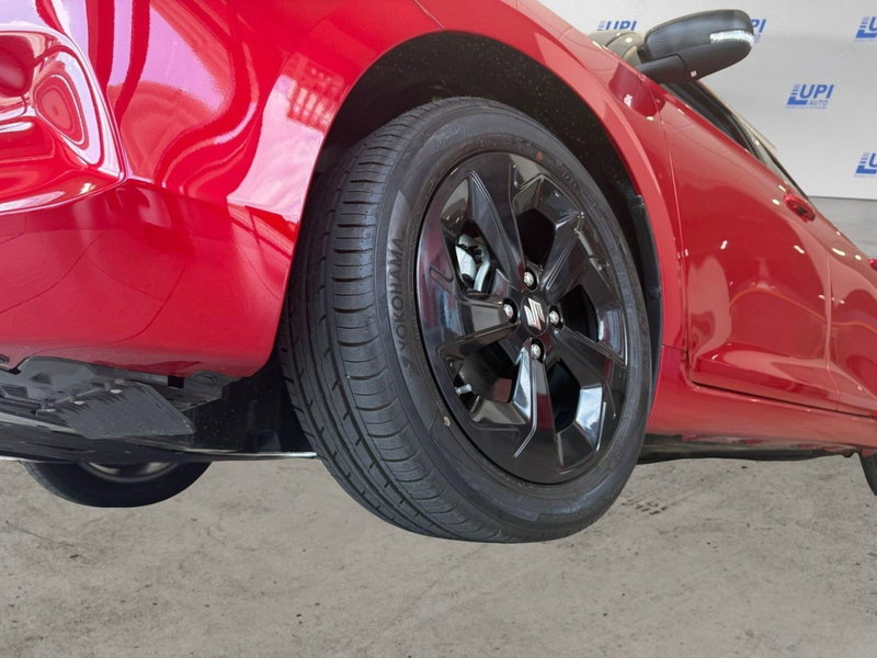 Suzuki Swift nuova a Prato (10)